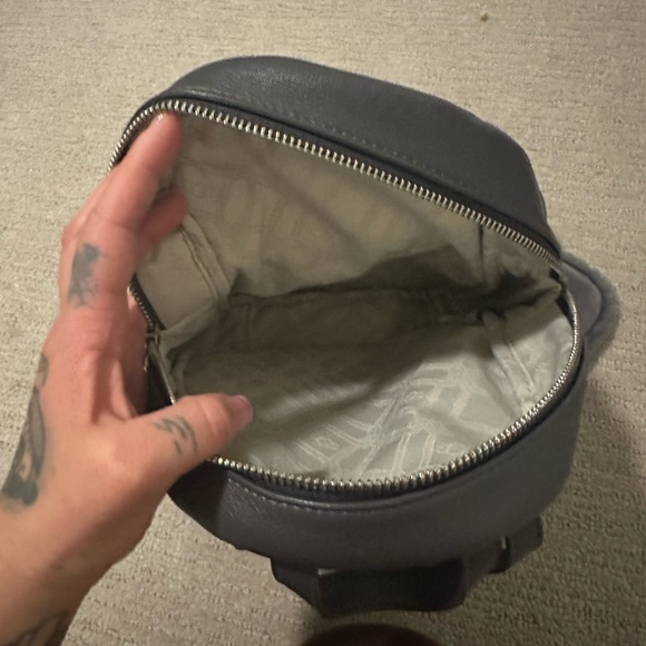 Ugg Backpack - Picture 5 of 5